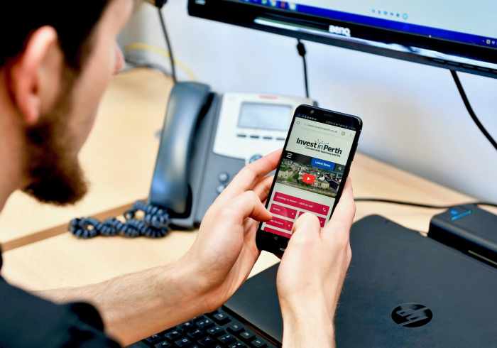 房卡必备教程“微信拼十金花房卡链接获取”详细房卡怎么购买教程