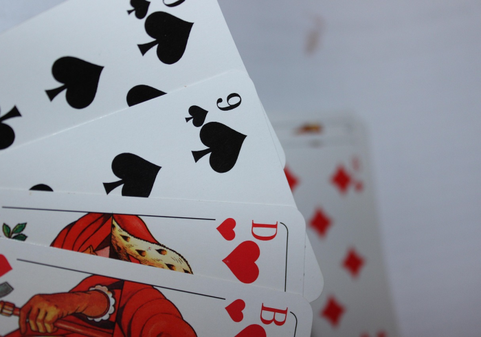 今日分享“广东雀神麻将确实可以开挂(确实真的有挂)