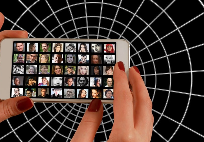 一分钟介绍使用“微信好友创建炸 金花房间”详细房卡教程