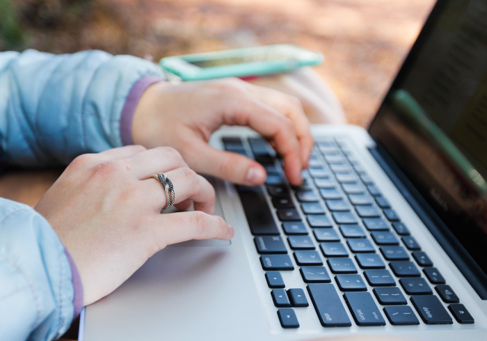 房卡秒懂“新蜜瓜大厅怎样才能赢”获取房卡教程-哔哩哔哩 房卡秒懂“新蜜瓜大厅怎样才能赢”获取房卡教程-哔哩哔哩