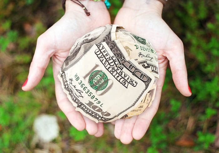 房卡必备教程“微信牛牛房卡多少钱”房卡使用教程